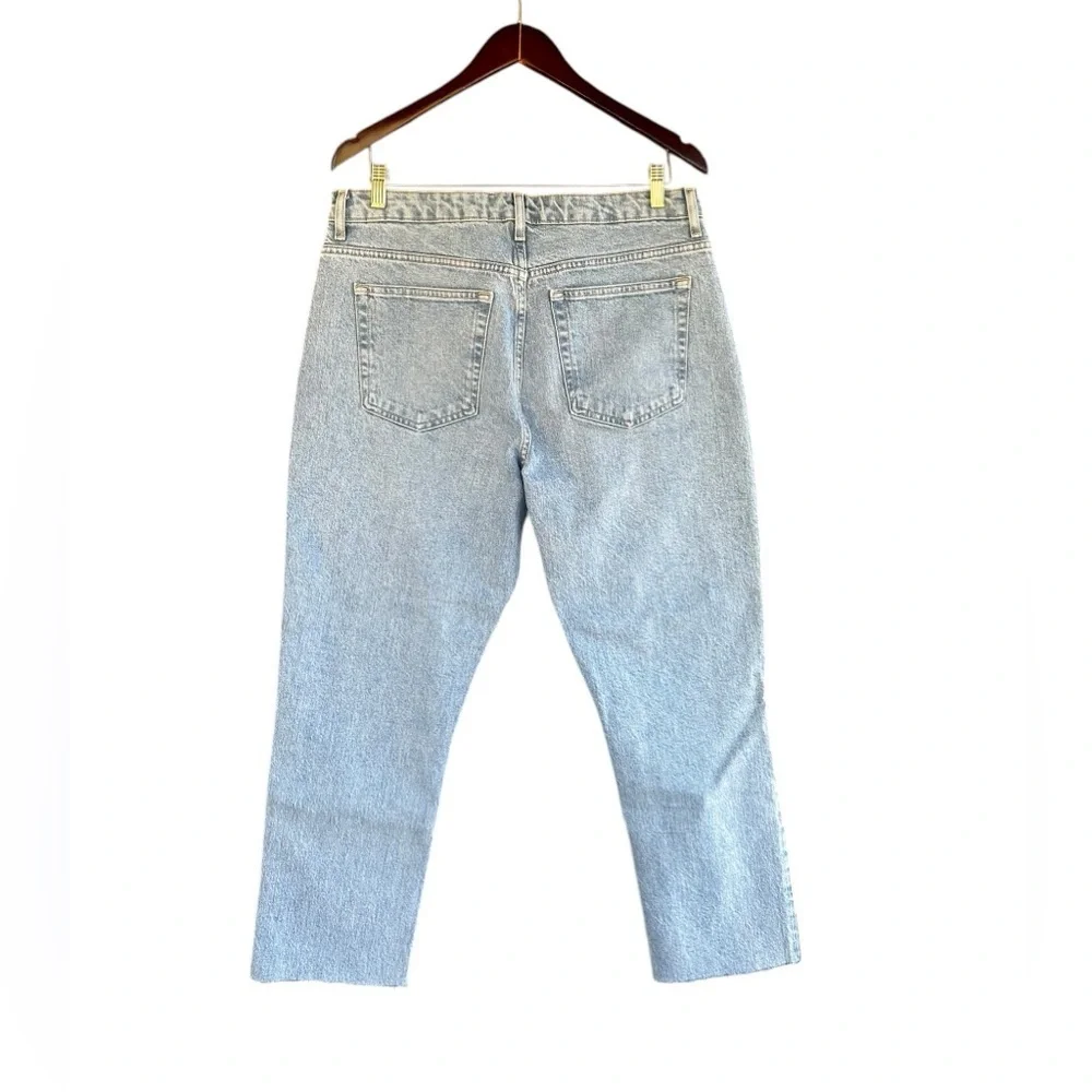 Topshop Light Wash Straight Cut off Bottom Denim Jeans Size 12 Waist 34 NWT - Picture 5 of 6